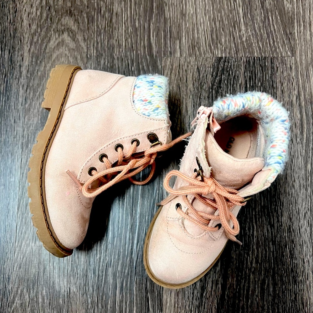 Old Navy Pink boots size 9 toddler